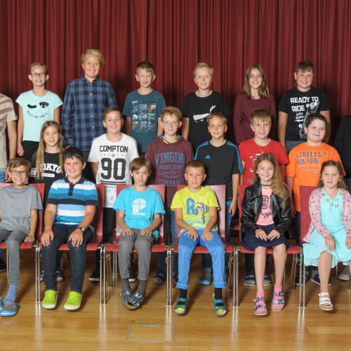 1b SJ 18/19