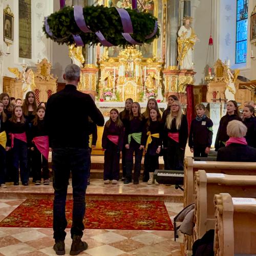 Adventsingen in Kappl – Ein stimmungsvoller Auftakt zur Weihnachtszeit