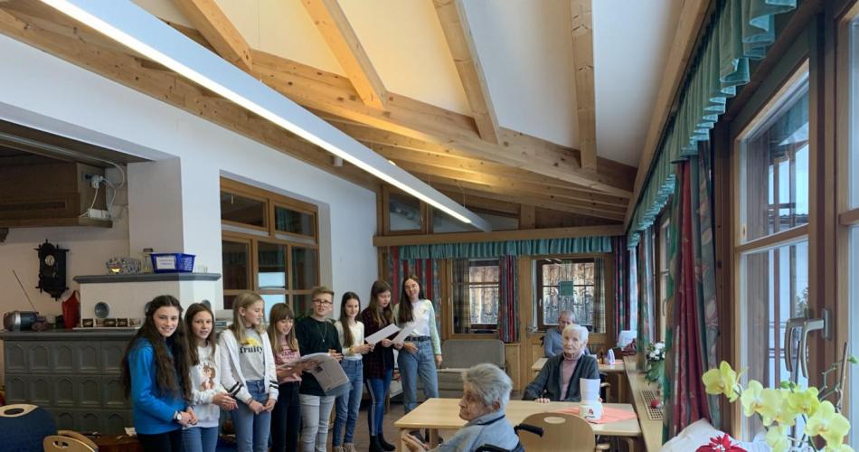 Pflegeheimbesuch 3m 19/20