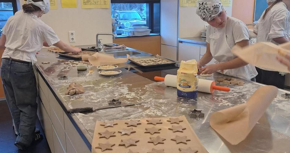 In der Weihnachtsbäckerei